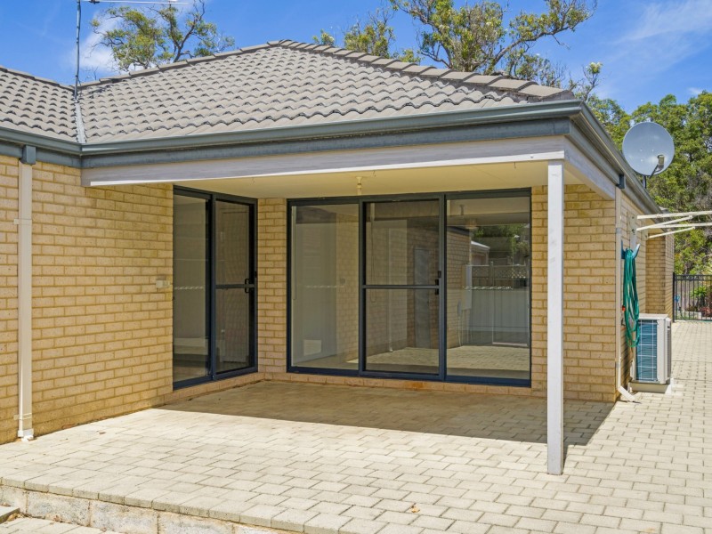 65 Henley Boulevard, Wellard WA 6170