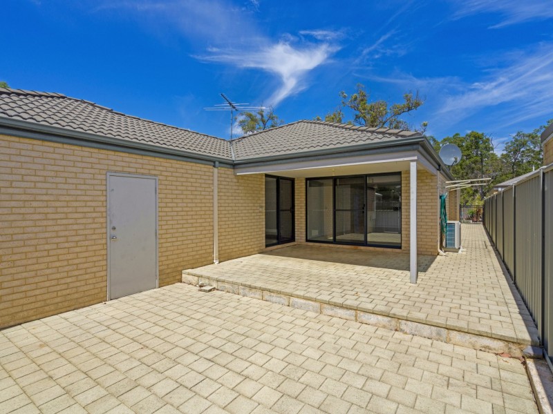 65 Henley Boulevard, Wellard WA 6170