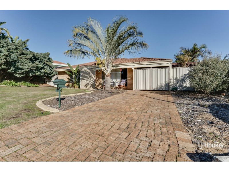 4 Ferris Green, Parmelia WA 6167