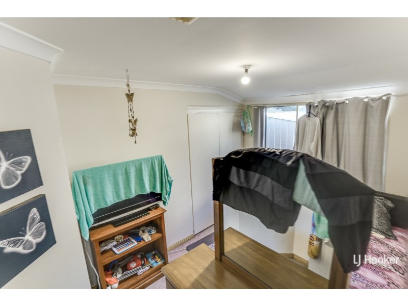 4 Ferris Green, Parmelia WA 6167