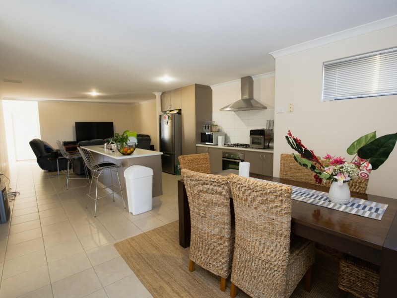 15 Meridian Way, Kwinana Town Centre WA 6167