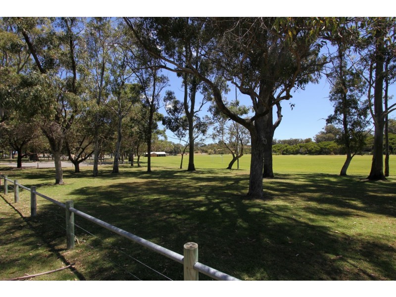 3 Tucker Street, Medina WA 6167