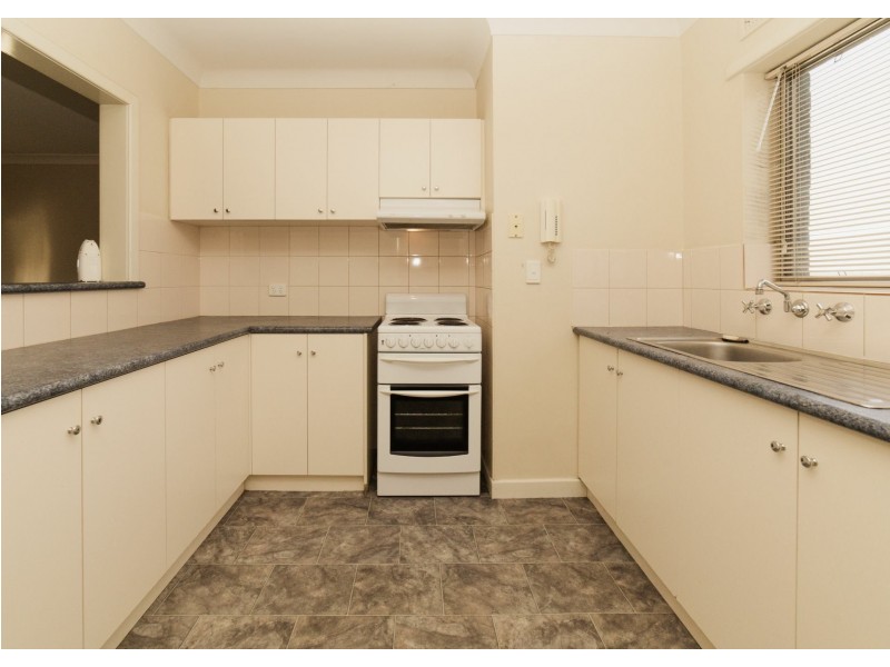 5/21 Fennager Way, Calista WA 6167