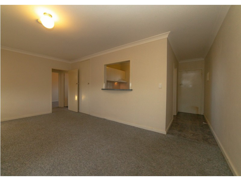 5/21 Fennager Way, Calista WA 6167