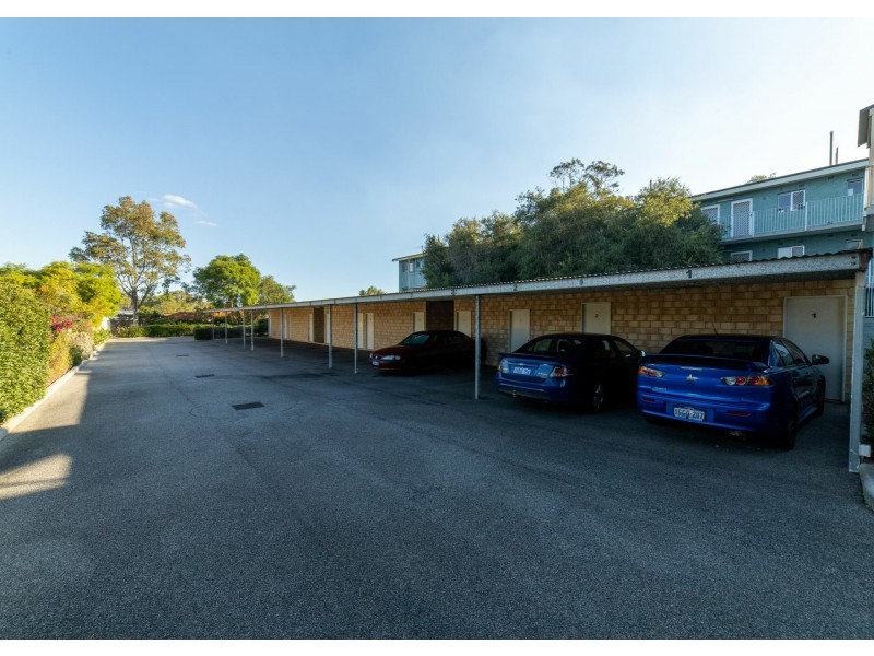 5/21 Fennager Way, Calista WA 6167