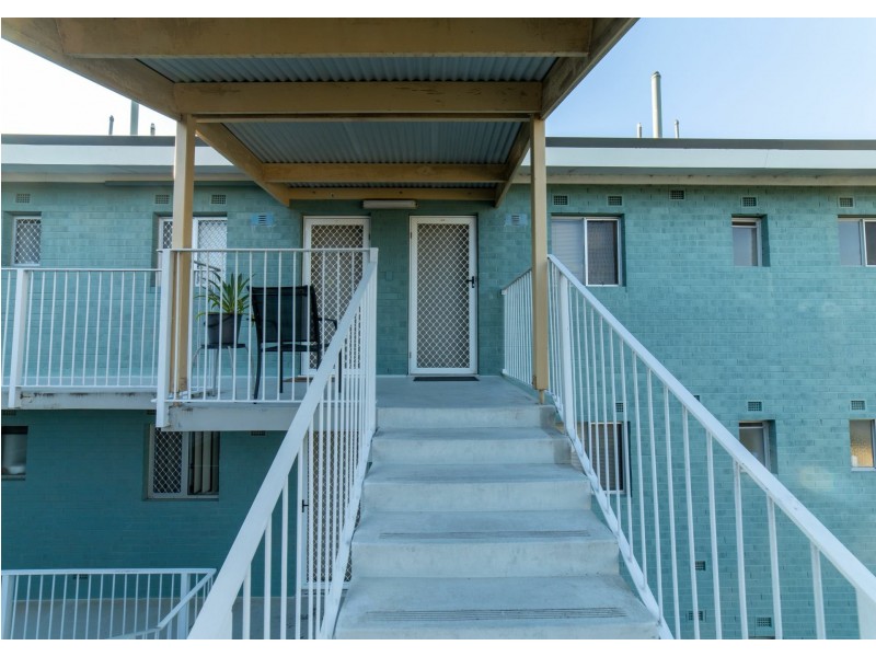 5/21 Fennager Way, Calista WA 6167