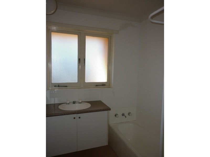 38 Maydwell Way, Calista WA 6167