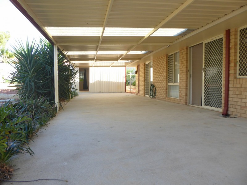 10 Graydon Grove, Leda WA 6170