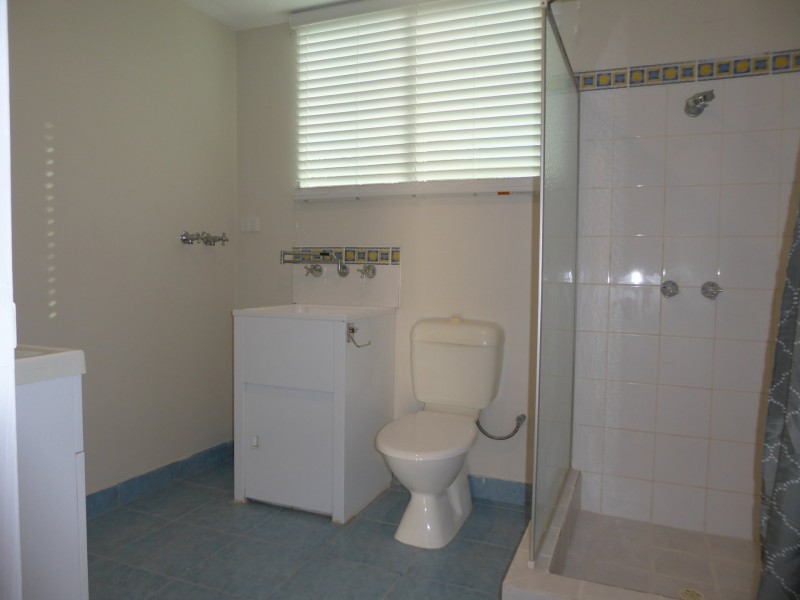 10 Graydon Grove, Leda WA 6170