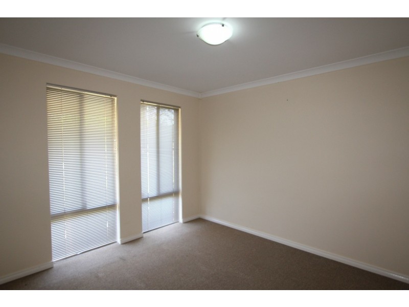 26 Abingdon Crescent, Wellard WA 6170