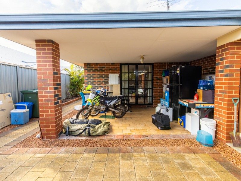 26 Abingdon Crescent, Wellard WA 6170