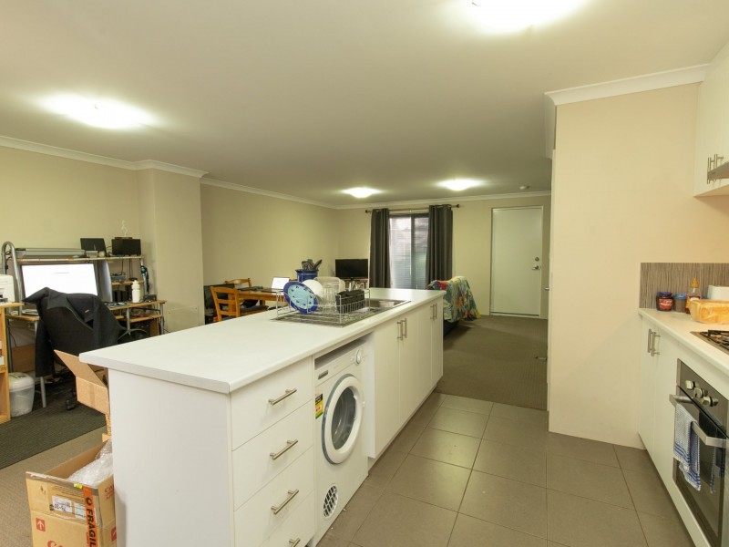 5 Indich Avenue, Medina WA 6167