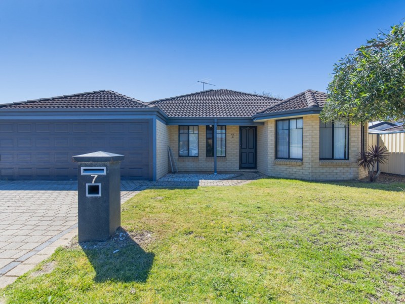 7 Prince Regent Gate, Bertram WA 6167