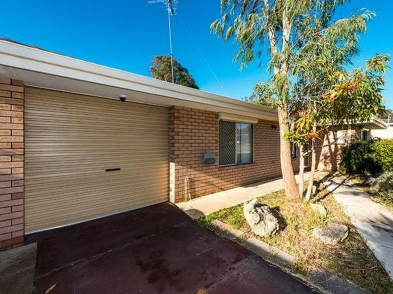 55 Corring Way, Parmelia WA 6167
