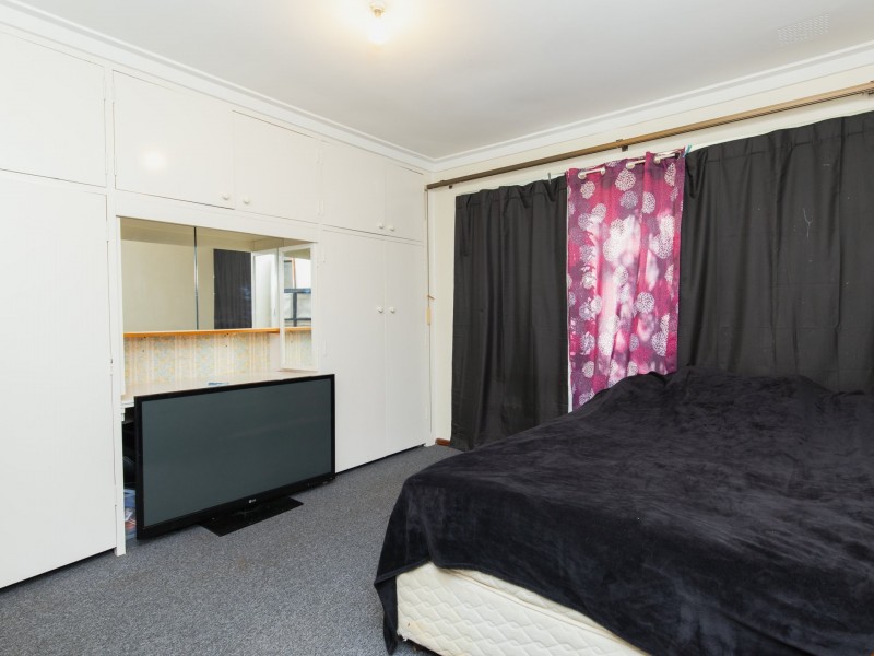 12 Jecks Place, Orelia WA 6167