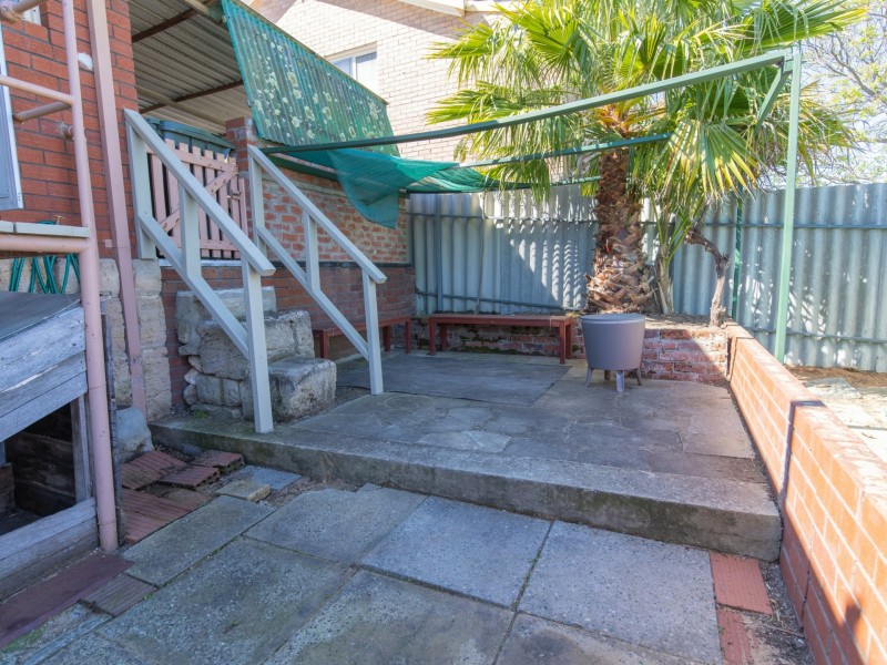 12 Jecks Place, Orelia WA 6167