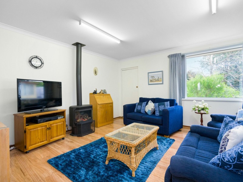 34 Mandfield Way, Parmelia WA 6167
