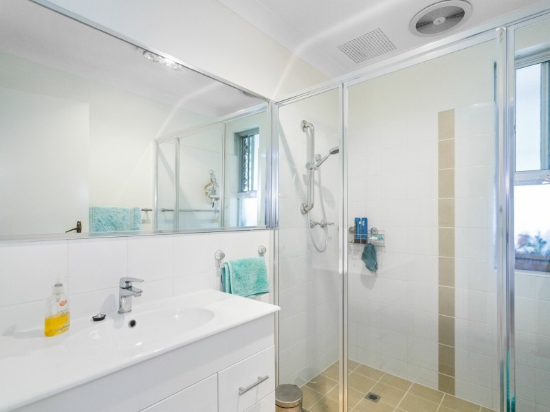 34 Mandfield Way, Parmelia WA 6167