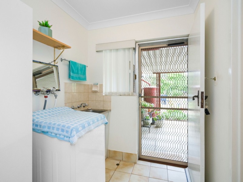 34 Mandfield Way, Parmelia WA 6167