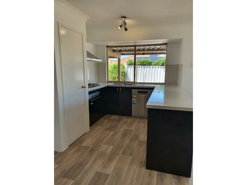 20 McNairn Cross, Leda WA 6170
