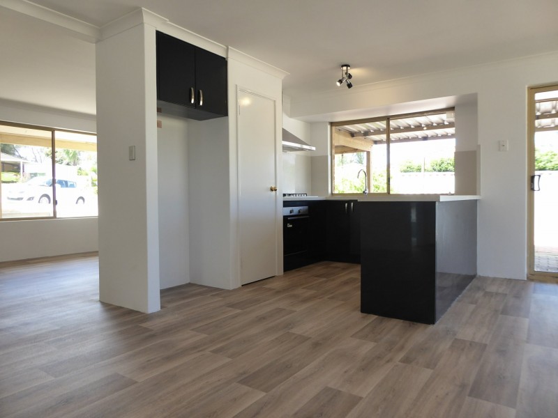 20 McNairn Cross, Leda WA 6170