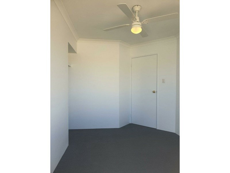 20 McNairn Cross, Leda WA 6170