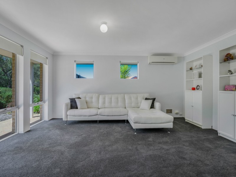 50 Abingdon Crescent, Wellard WA 6170