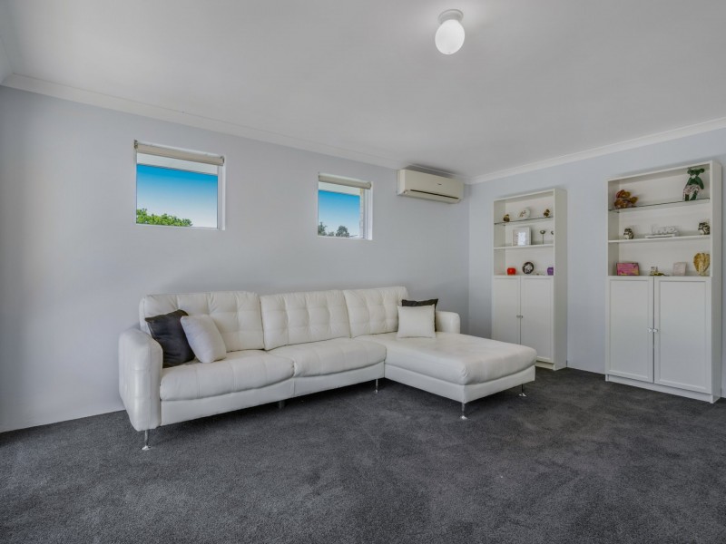 50 Abingdon Crescent, Wellard WA 6170