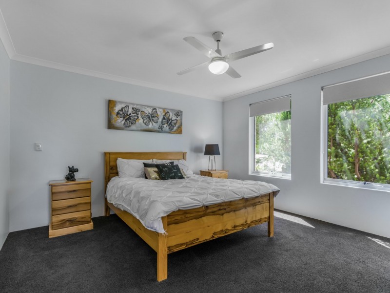 50 Abingdon Crescent, Wellard WA 6170