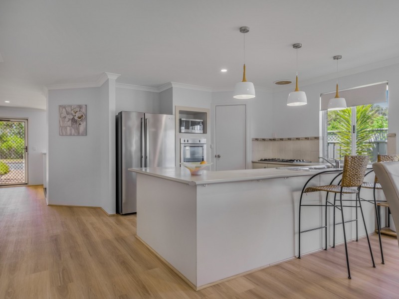 50 Abingdon Crescent, Wellard WA 6170