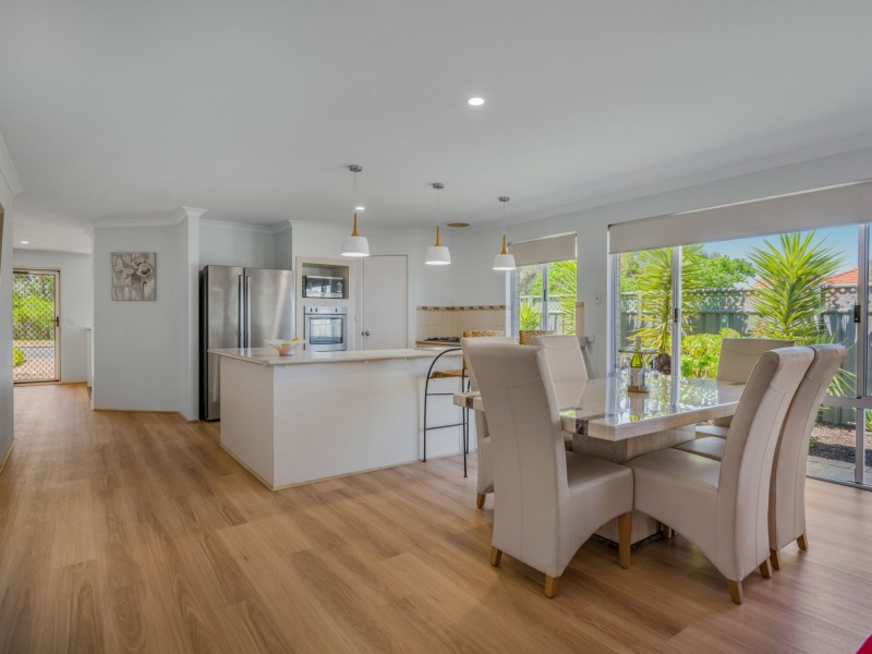 50 Abingdon Crescent, Wellard WA 6170