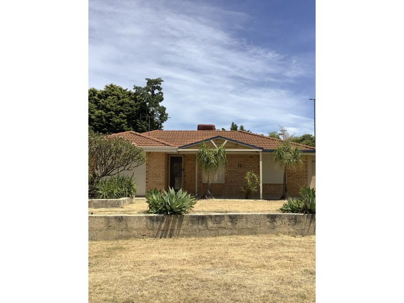 12 Piesse Place, Seville Grove WA 6112
