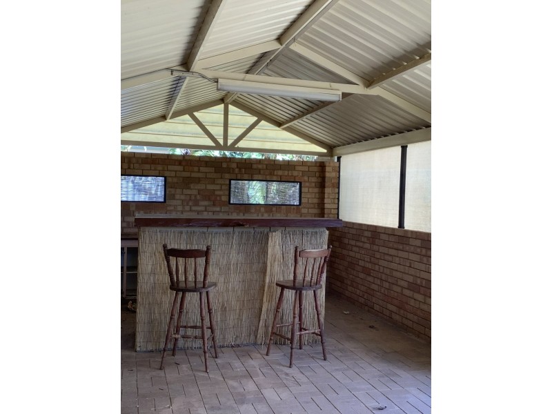 12 Piesse Place, Seville Grove WA 6112