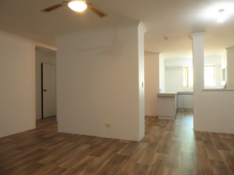 10 Stipling Gardens, Leda WA 6170