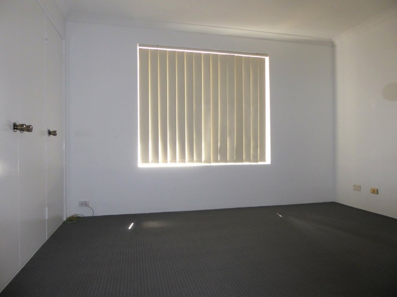 10 Stipling Gardens, Leda WA 6170