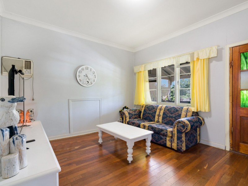 21 Grover Way, Medina WA 6167