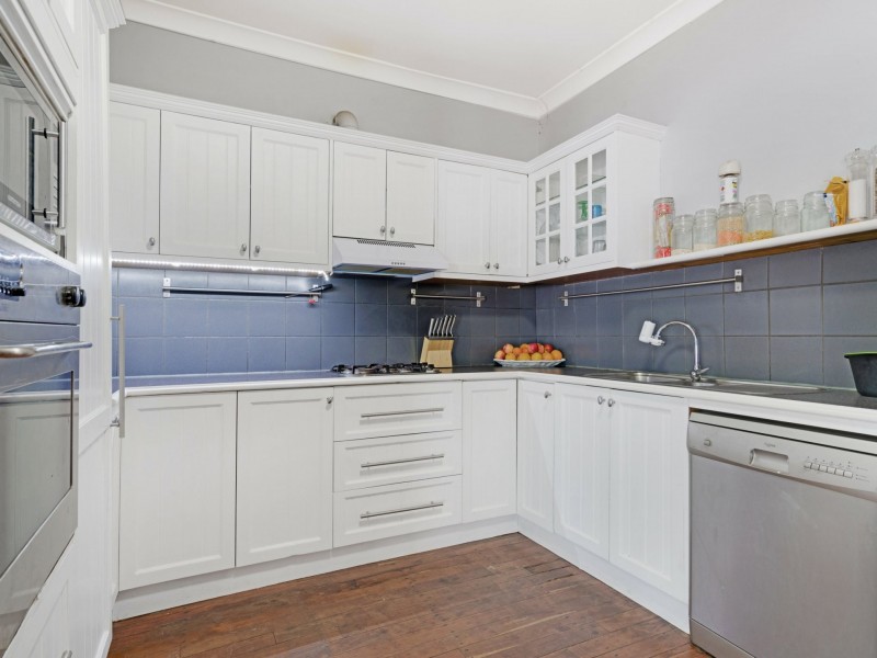 21 Grover Way, Medina WA 6167