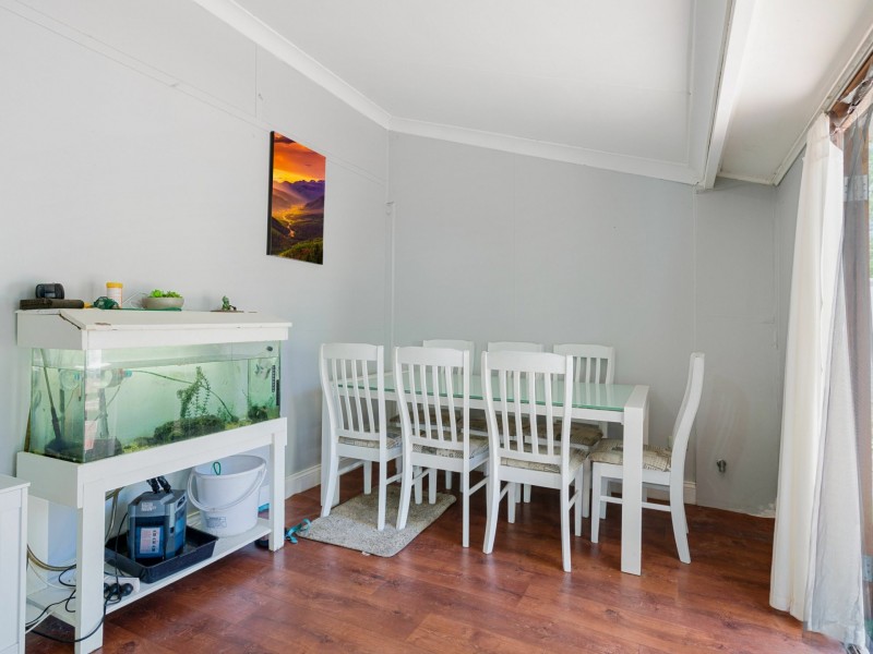 21 Grover Way, Medina WA 6167