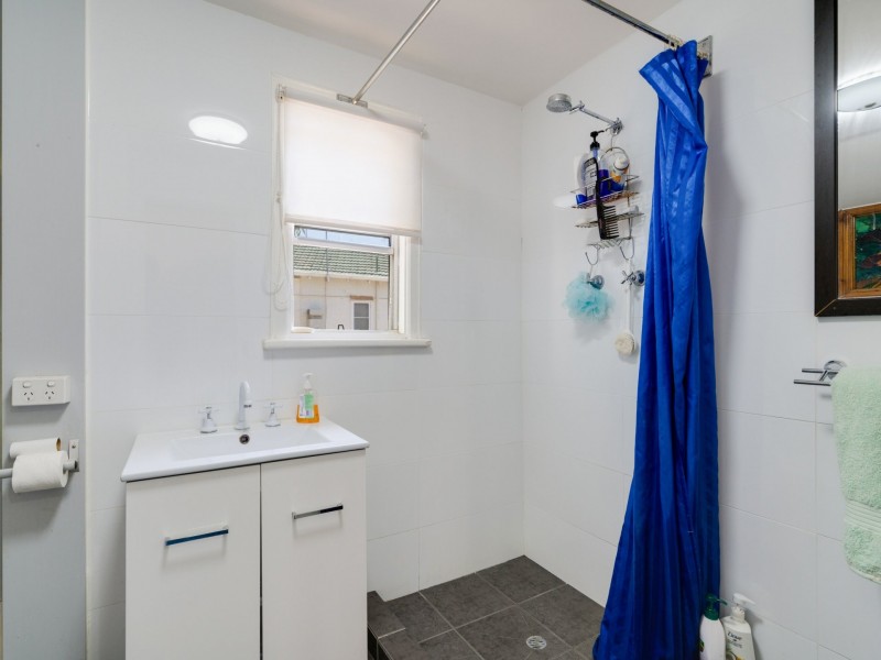 21 Grover Way, Medina WA 6167