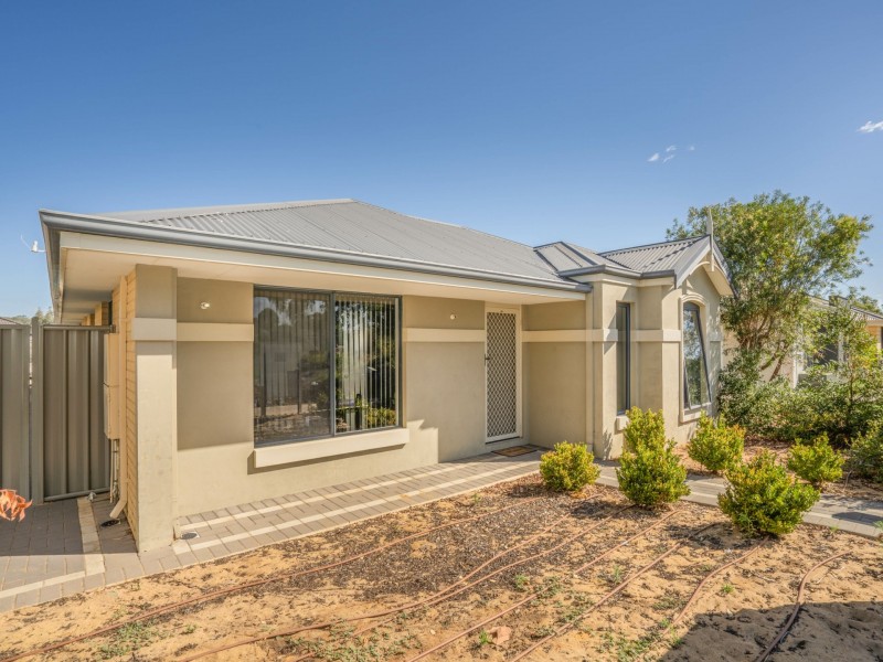 22 Beauchamp Loop, Wellard WA 6170
