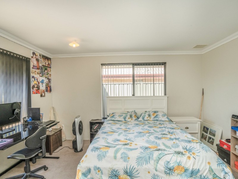 22 Beauchamp Loop, Wellard WA 6170