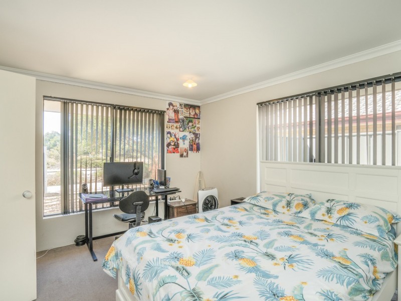 22 Beauchamp Loop, Wellard WA 6170