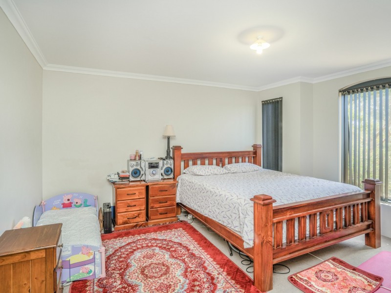 22 Beauchamp Loop, Wellard WA 6170