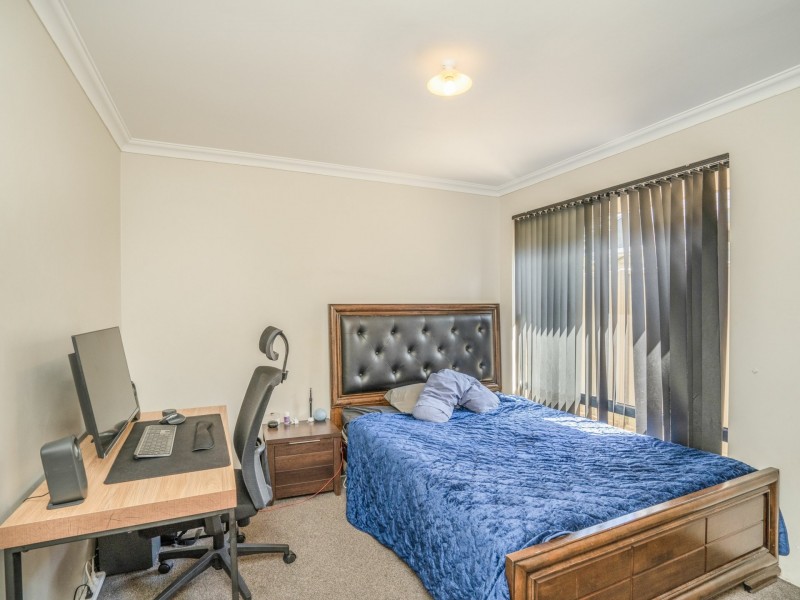22 Beauchamp Loop, Wellard WA 6170