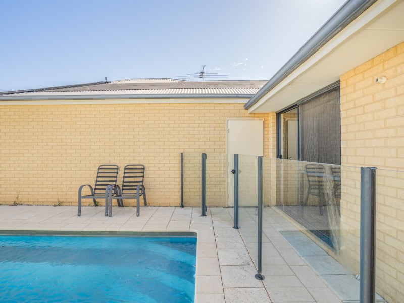 22 Beauchamp Loop, Wellard WA 6170