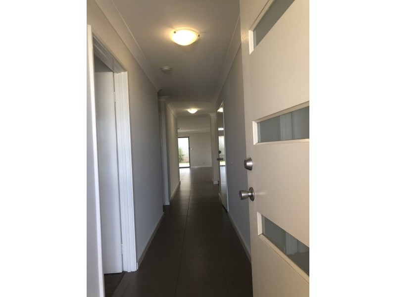 130 Sapphire Chase, Wellard WA 6170