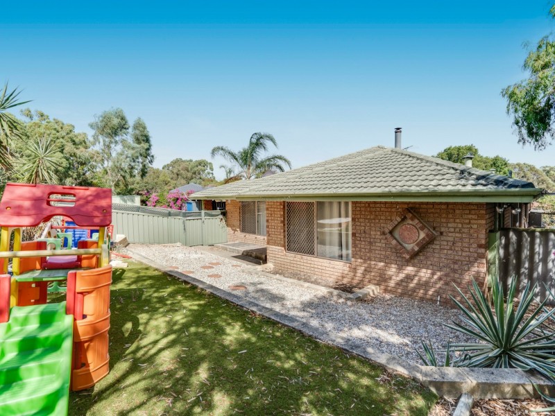 1 Cessford Close, Leda WA 6170
