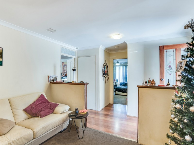 1 Cessford Close, Leda WA 6170