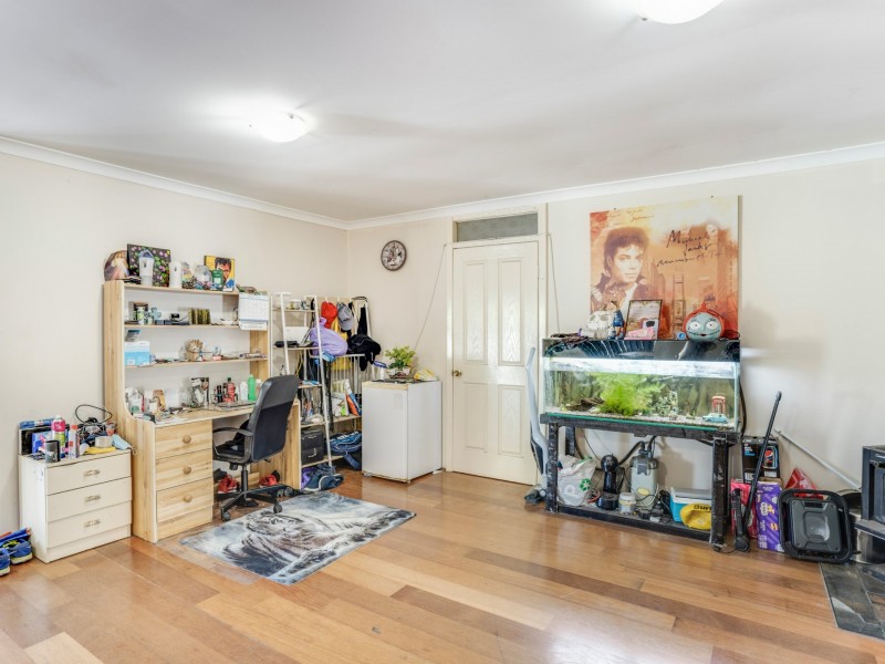 1 Cessford Close, Leda WA 6170