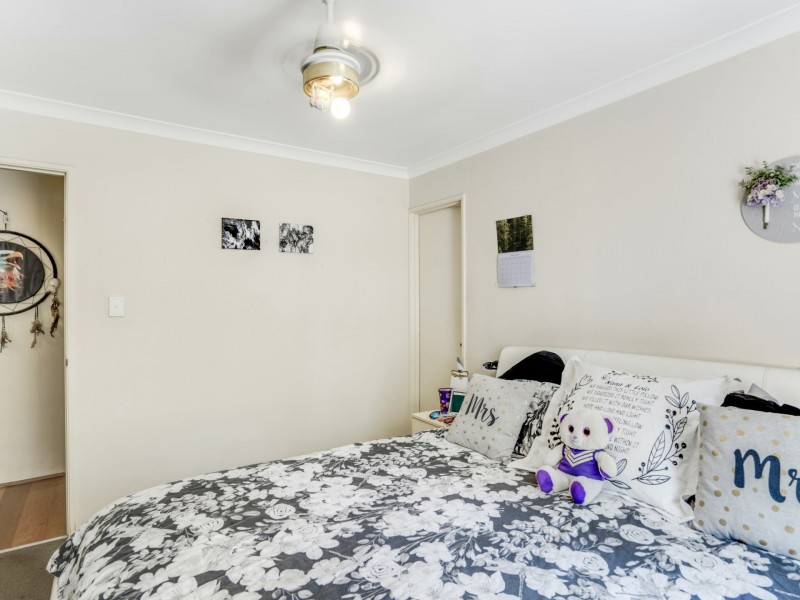 1 Cessford Close, Leda WA 6170